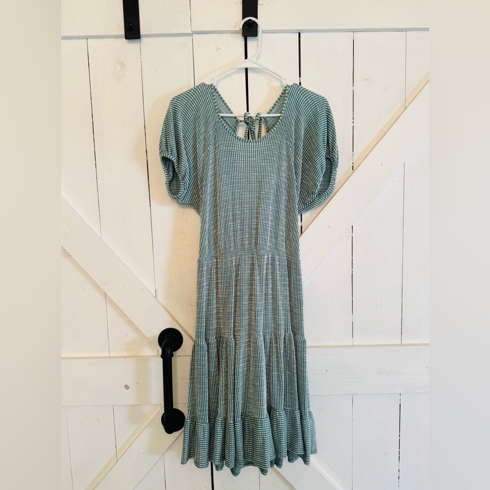 Caution To The Wind  Textured Tiered Dress